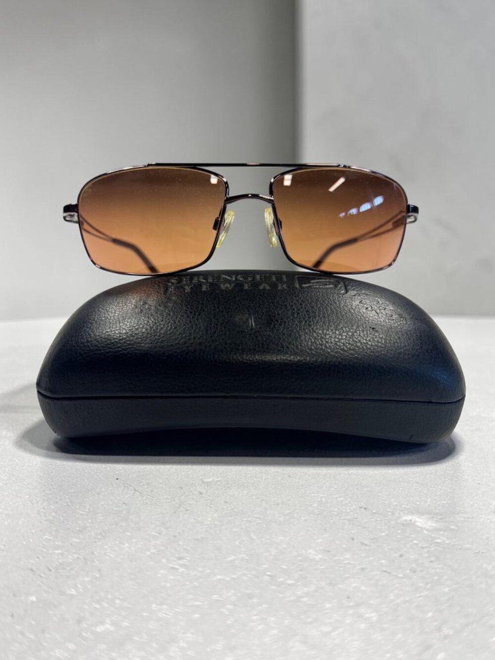 Vintage Serengeti Dante 7114 Sunglasses Shiny Espresso Wire-Flex Drivers Lens